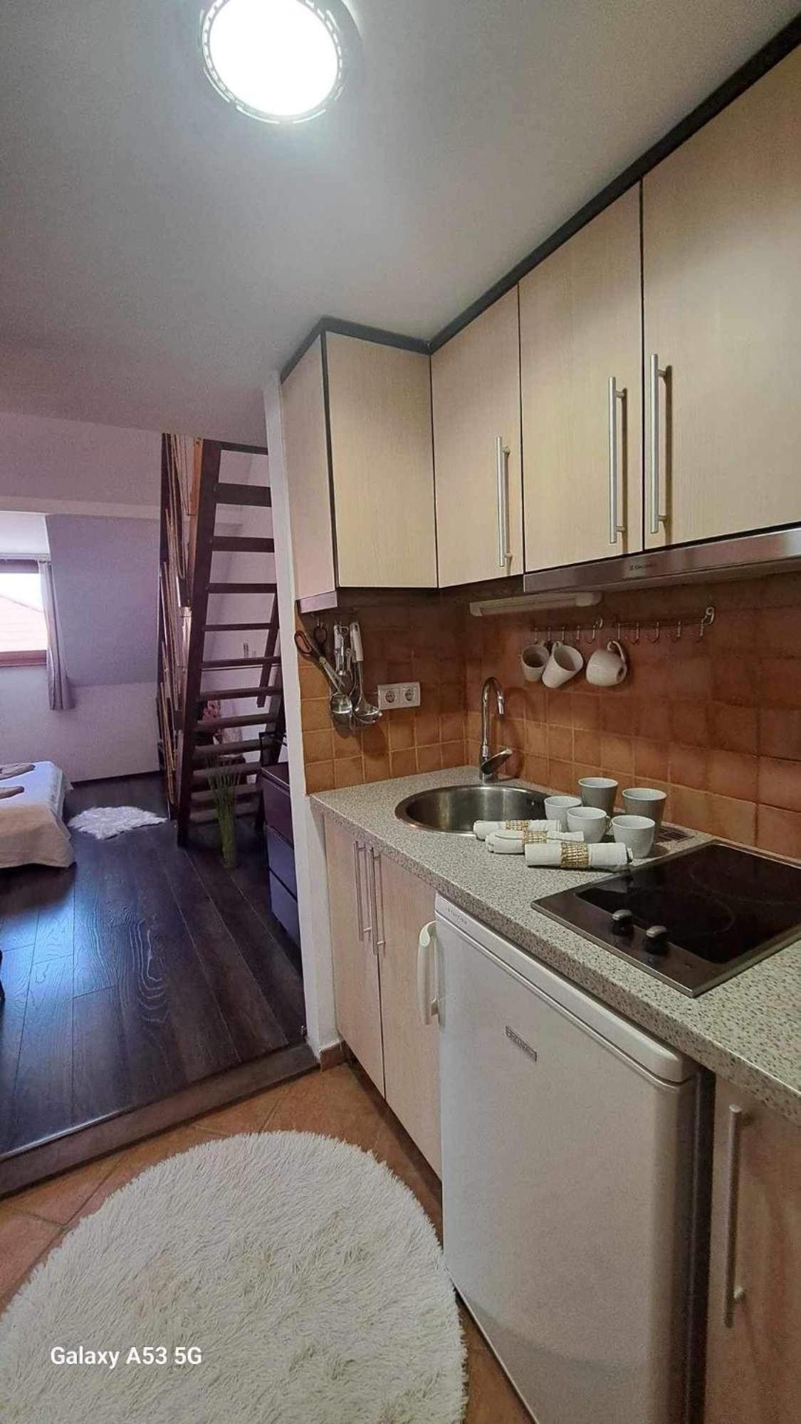 Viktoria Apartman Gyula Exterior foto